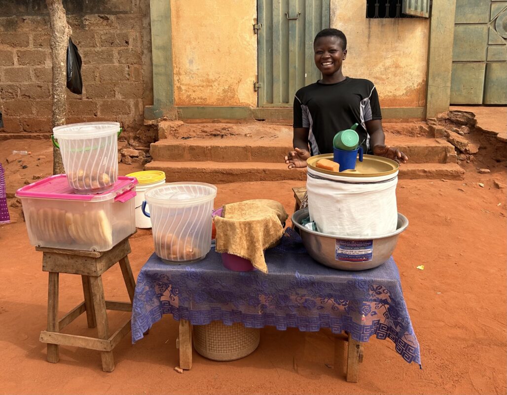 Hoffnungshaus-Maison de l`espoir-Mama Yawa-Shop -Vogan